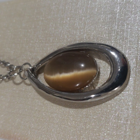 Silver tone Brown Stone Hoop Pendant Necklace & Earrings Set - Women's Jewelry - Picture 5 of 8